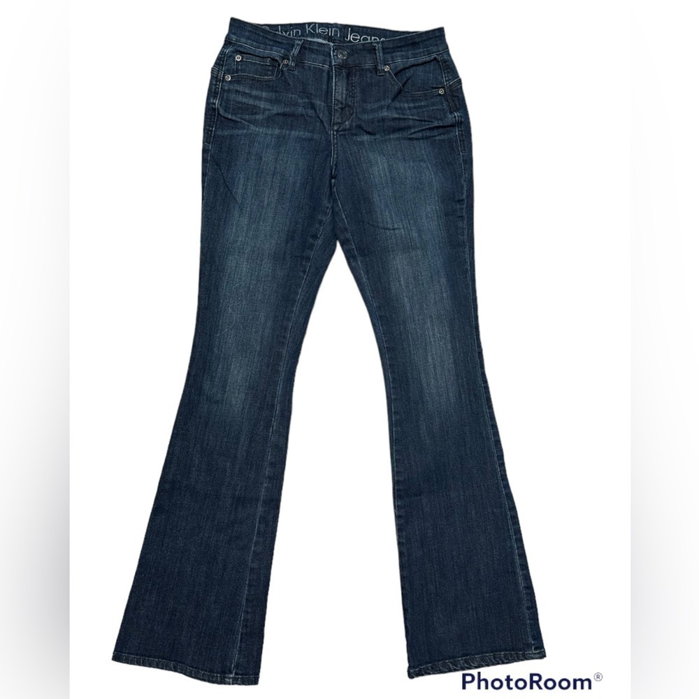 Calvin Klein Curvy Boot Cut Jeans size 2 /26 waist